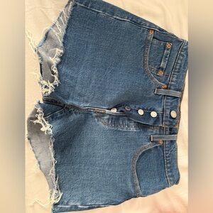 Levi 501 shorts, size: Waist 26